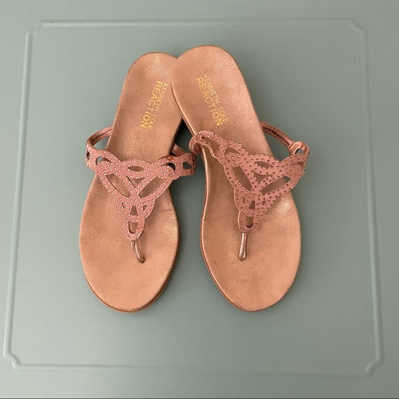 Kenneth Cole Reaction Sparkly Sandals - Picture 1 of 7